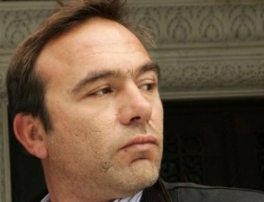 Ο Πέτρος Κόκκαλης στηρίζει τον Γ.Μώραλη: «Δεν θέλω να γίνω δήμαρχος μια χαρά τα πάει ο Γιάννης»